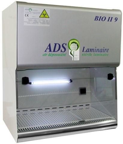 Hotte de type bio II triple protection - dimensions compactes, 2 filtres HEPA, structure acier epoxy et inox_0