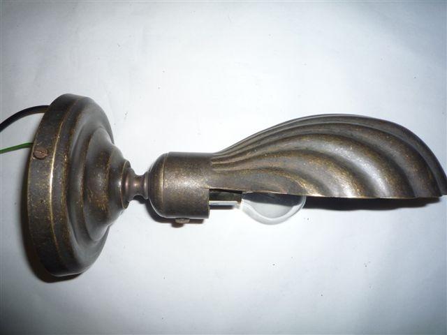 Applique coquille patine - Art Déco en laiton massif - Hauteur 25 cm - Largeur 12 cm - Puissance 25W_0