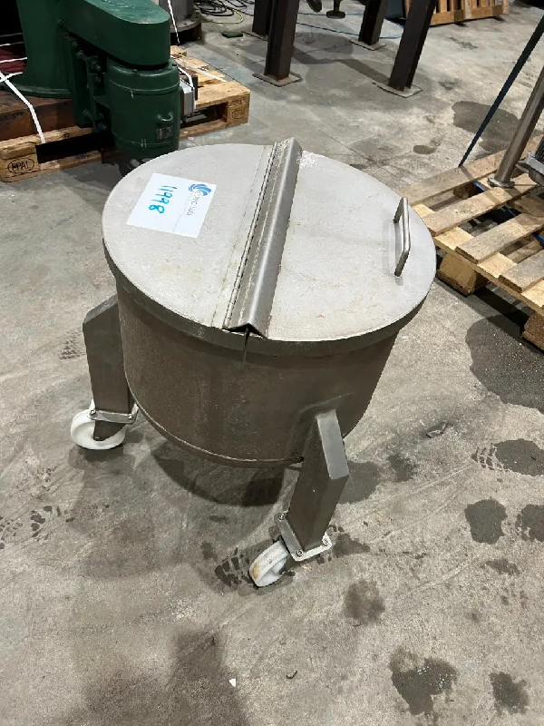 Cuve en acier inoxydable 74 litres_0