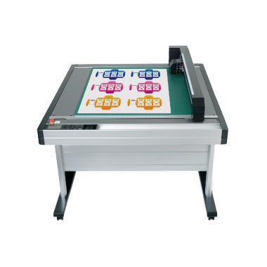 Table de découpe à plat avec un format de découpe maximum de 61 x 92 cm - GRAPHTEC FCX 2000-60VC_0