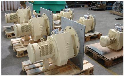 Aérateur fixe type 3 - 30 kW à 75 kW - turbine à vitesse lente en acier au carbone_0