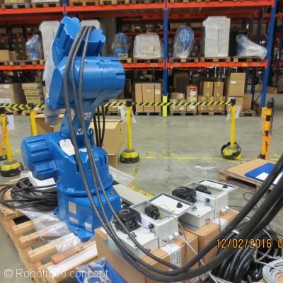 Yaskawa 2 robot neuf yr-epx 2050-c500 version atex , baie nx100_0