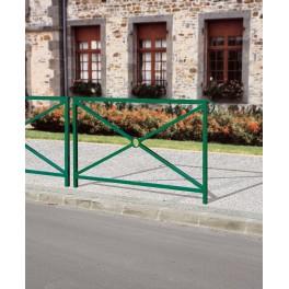 Barrière main courante Héritage - décor simple croix - simple ou double crosse - acier peint sur zinc_0