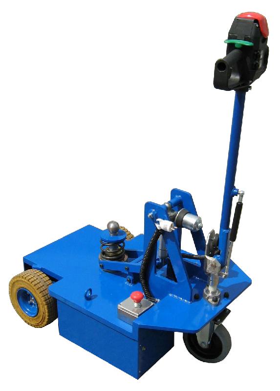 Tracteur logistique T900R - motorisation puissante - capacité de traction jusqu'à 4T_0