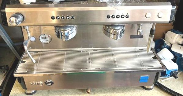 Machine à espresso professionnelle RENEKA Viva S 2 GTV semi-automatique 2 groupes_0
