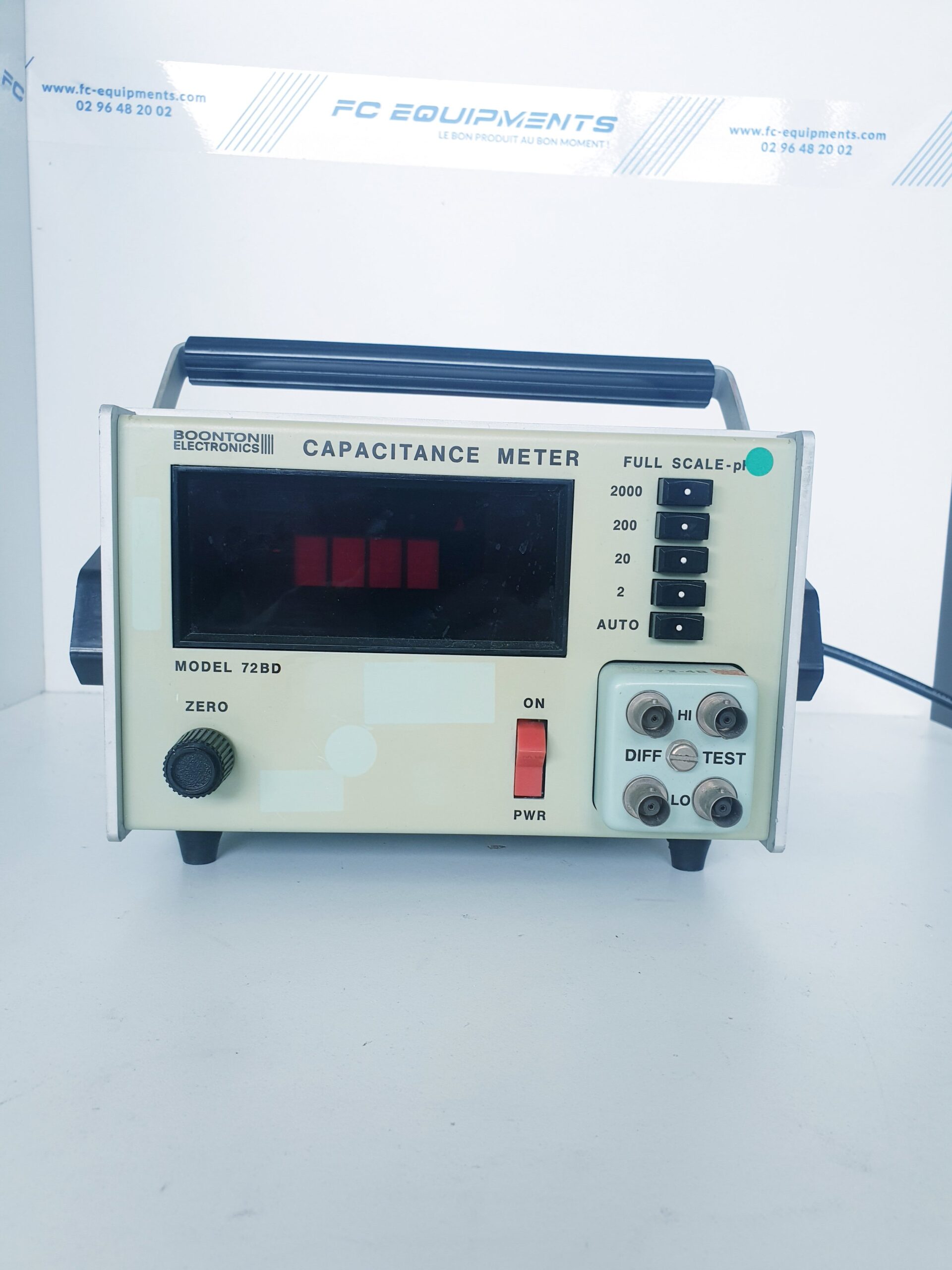 72bd - Capacitomètre numérique Boonton - 22000 pF - Gamme de mesure 2 pF à 2000 pF_0