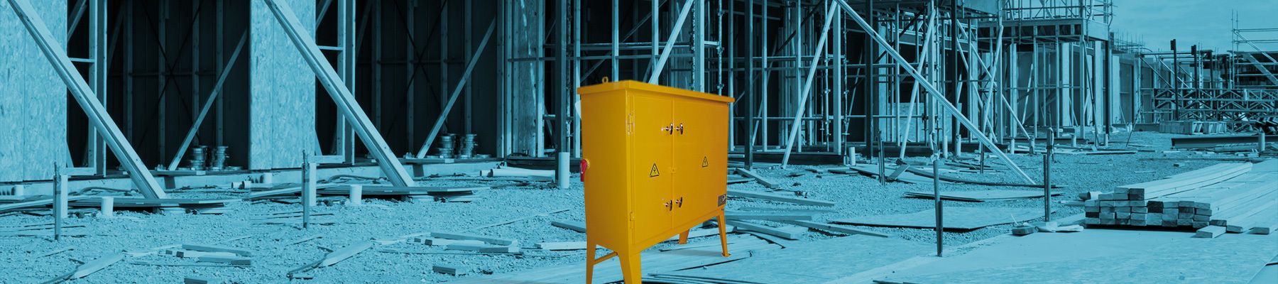 Armoire électrique de chantier sur mesure, adaptée aux applications industrielles les plus sévères - ei-sacem_0