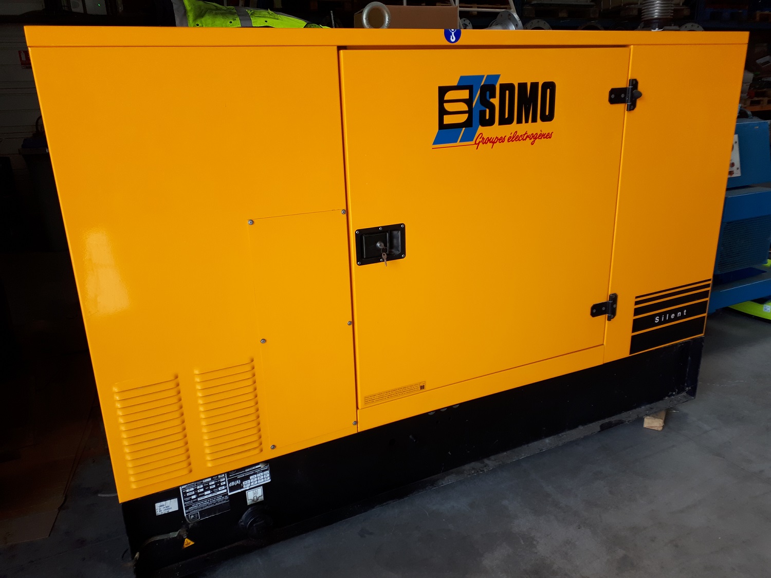 Groupe electrogene sdmo 40 kva_0