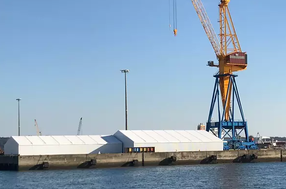 Entrepôt démontable pour la logistique portuaire - Neivalu_0