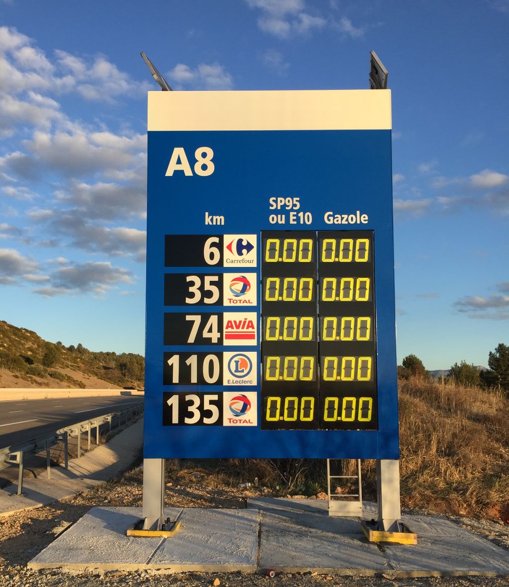 Escota A8 - Panneau affichage prix carburant - Centaure Systems - Afficheurs LEDS diodes ambres ou blanches_0