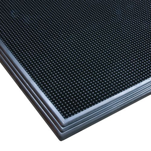 TAPIS DÉSINFECTANT NOIR 600X800X19MM - NOTRAX