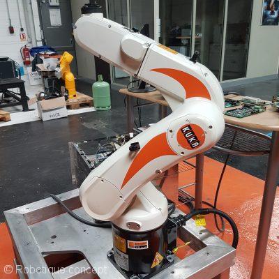 Robot 2011 kuka kr5 sixx r850 krc2sr occasion_0