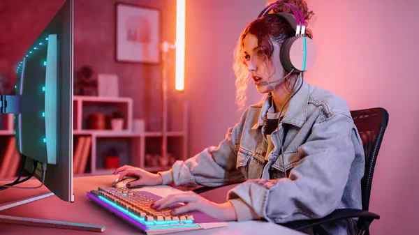 Philips Evnia 8000 32M2N8900/00 écran plat de PC 80 cm (31.5