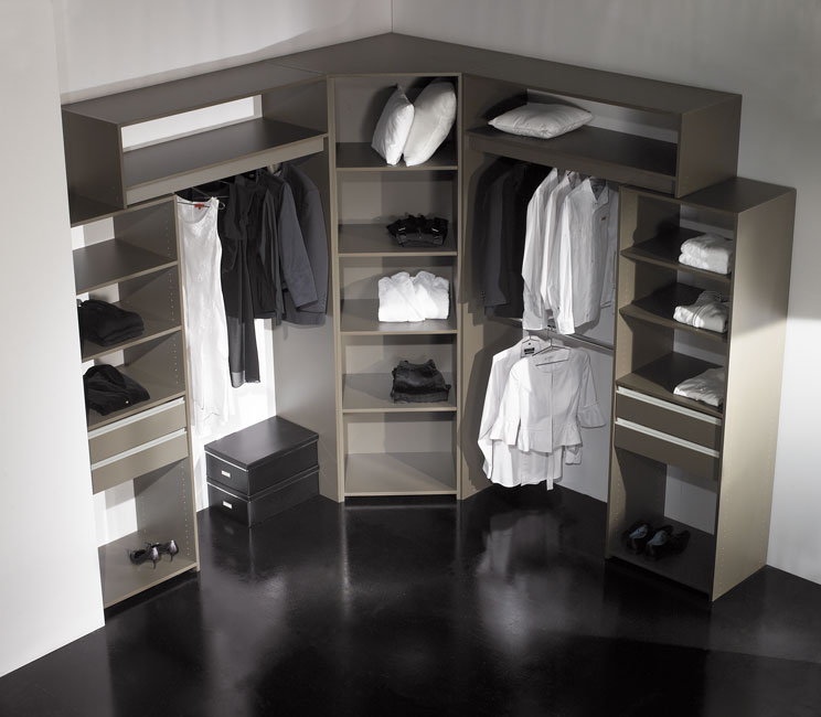Rangement modulaire Lava CE19 - 2 Astucio 12.18 avec colonne, kits tablettes, top angle 640 et penderie supplémentaire_0