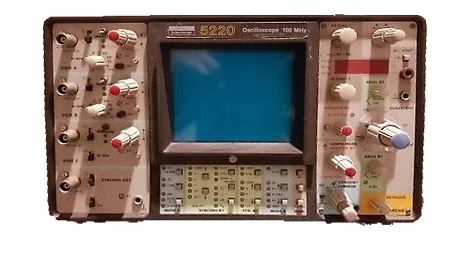5220 - Oscilloscope analogique Enertec Schlumberger - 100 MHz - 3 canaux_0