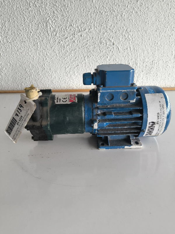 Pompe magnétique plasto mec p052 d'occasion - référence                        :                         c7139_0