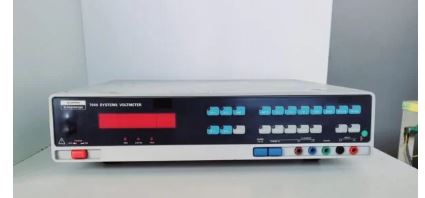 7060 - voltmetre - solartron schlumberger - millivoltmètre_0