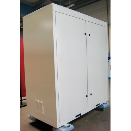 Armoire métallique sur-mesure avec porte et étagère adaptées à vos besoins_0