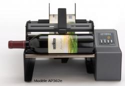 Étiqueteuse semi-automatique AP-Series - compteur à LED intégré - mémoire 9 formats - modèle supérieur AP362e_0