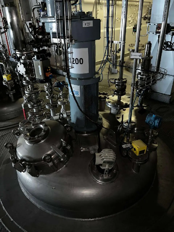 Réacteur bachiller atex en acier inoxydable 316l 3 850 litres avec agitation et demi-tige d'occasion_100 - référence                        :                         c9608_0