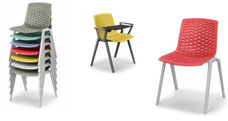 Chaise empilable avec tablette