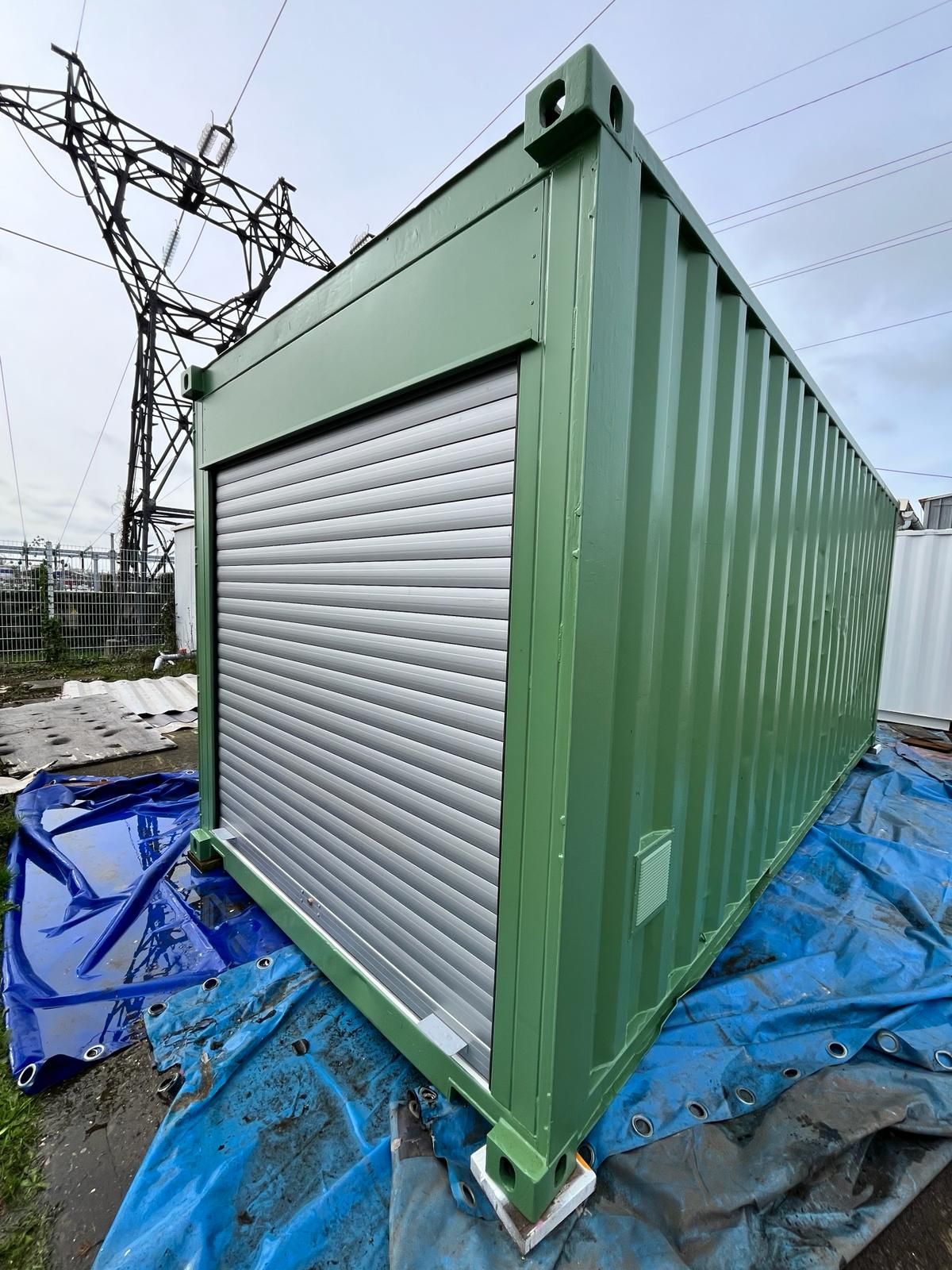 Container 20 pieds stockage avec rideau alu isolé en façade_1