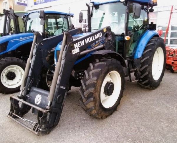 Tracteur avec siège à suspension pneumatique et siège passager new holland - td 5 115 cv_0