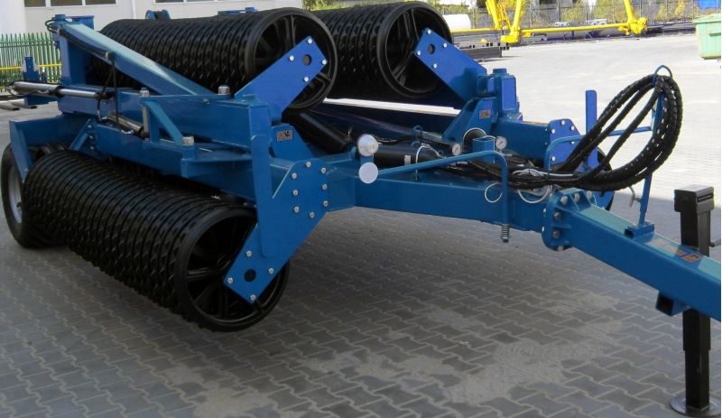 Rouleau agricole Cambridge en 5 sections - repliage hydraulique - largeur de travail 12.3m - Ø 600mm_0