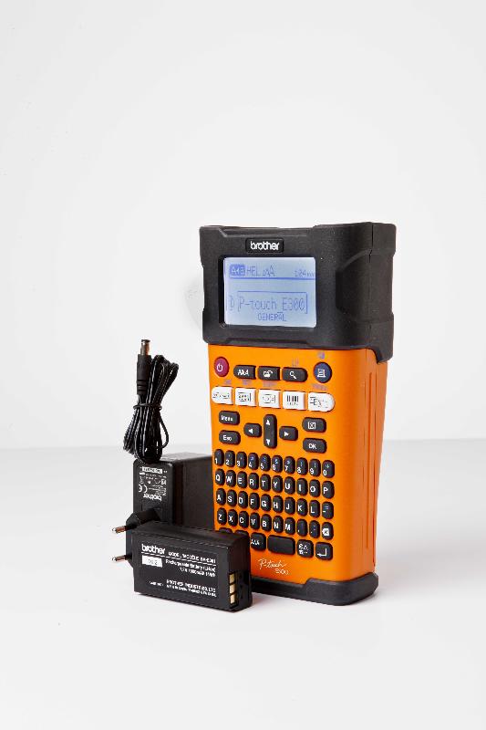 BROTHER PT-E300VP - Imprimante laser portable industrielle avec écran LCD et clavier AZERTY_0