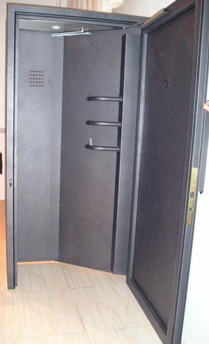 Porte unipersonnelle - B630 - avec détecteur de présence et alvéole mobile_0