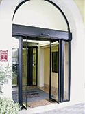 Portes piétonnes - portes pliantes automatiques pour gain de place_0