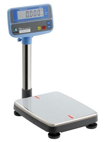 BALANCE ÉLECTRONIQUE AVEC PLATEFORME 150 KG