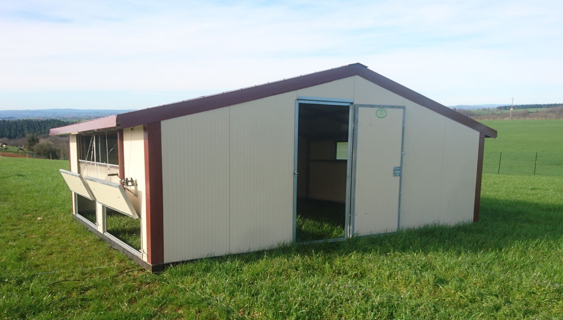 Cabane deplacable 30m² ( 6 m x 5 m )_0