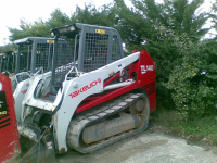 Chargeur compact à chenilles - capacité 600 litres - tout terrain - ergonomique et performant_0