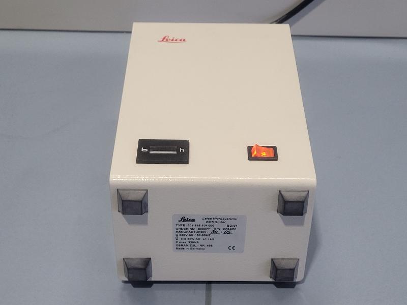 Alimentation pour source lumineuse pour microscope Leica Leitz 301-185.104-000_0