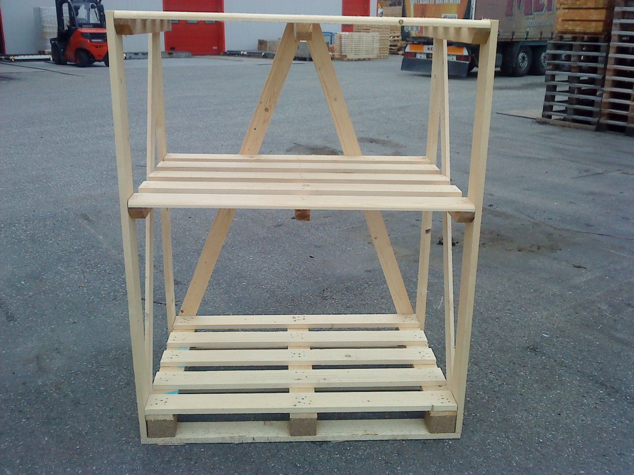 Présentoir en bois sur-mesure - Palembal - hauteur, largeur et matériaux personnalisables_0
