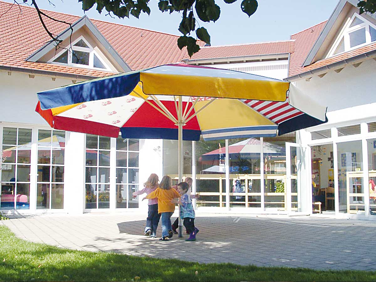 Parasols géants - Schattello à mât central - Personnalisation jusqu'à 28 m² - Protection solaire pour terrasses professionnelles_0