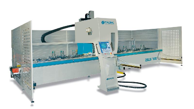 Centre d'usinage 4-5 axes Zeus Italmac - perçage, fraisage et taraudage de l'acier et aluminium_0