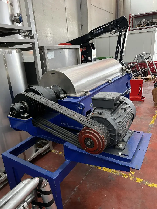 Décanteur nx418 d'occasion - référence                        :                         c2858_0