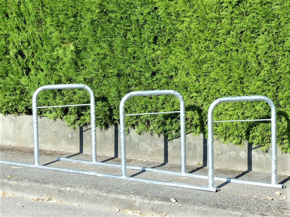 Rack arceau-vélo en épis d50 - axinov - galvanisé_0