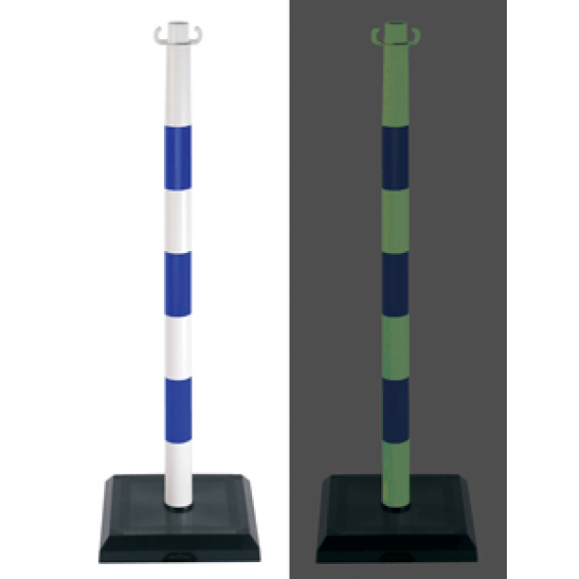 Poteaux photoluminescents sur socles, pliables, avec crochets pour chaines - PTAPVCBLBC-NV01/L_0