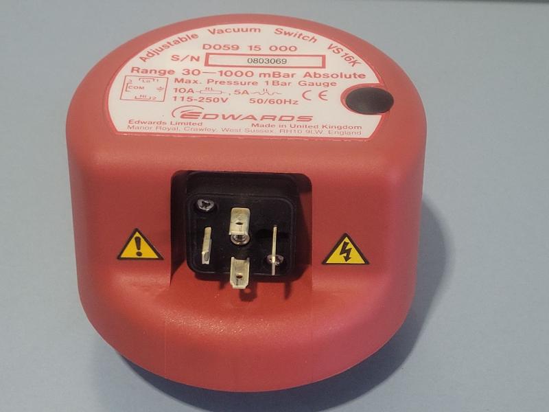 Pressostat à vide réglable EDWARDS VS16K D059 15 000 - Plage de 30 à 1 000 mbar_0