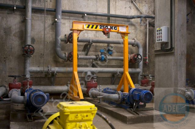 Portique standard en acier - profil creux ou IPE - CMU <2000 kg à <5000 kg_0