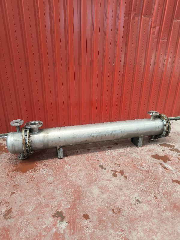 Échangeur de chaleur tubulaire en acier inoxydable 5,5 m²_0