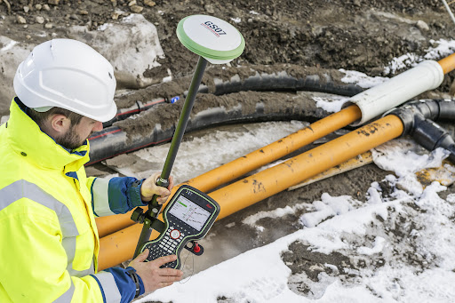 Contrôleur de terrain topographique robuste - Leica CS20 avec écran tactile 5 pouces et visualisation 3D_1