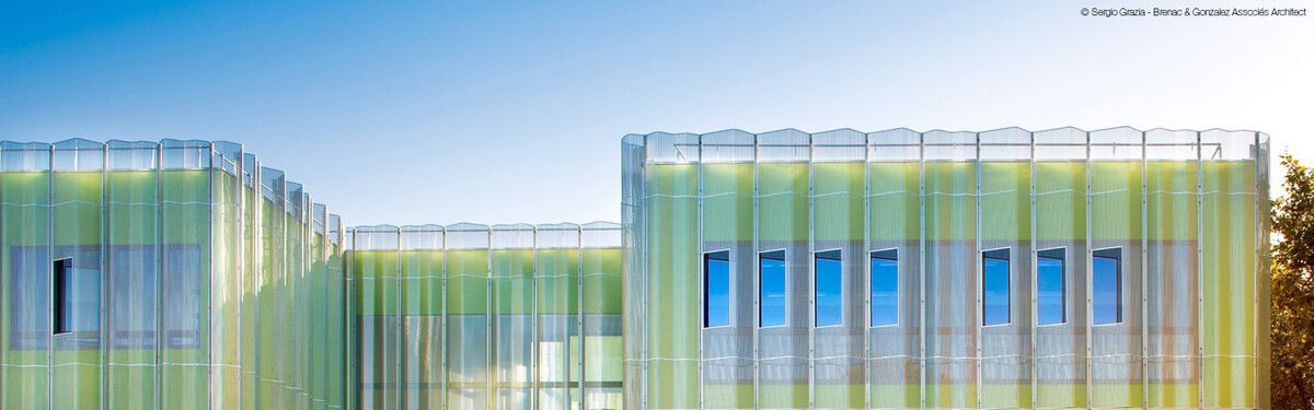 Extreme Color - Façades Stamisol - Pare-pluie anti-UV couleur pour bardage ajouré, étanchéité maximale et durabilité_0