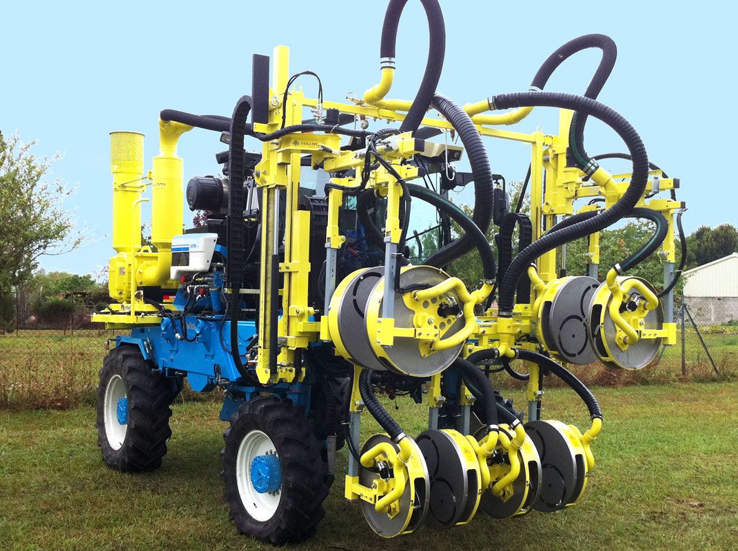 Effeuilleuse - COLLARD - 4 rangs avec moteur thermique indépendant et adaptable tracteur enjambeur_0