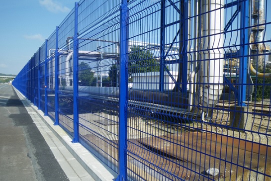 Perifence - clôture détectrice à panneaux rigides instrumentés pour sites sensibles_0