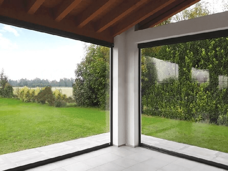 Store Screen Coffre 105 Toile PVC Cristal Transparent Vertical Extérieur Motorisé pour Pergola et Véranda Sur Mesure Référence: Store 105 Cristal Intgral_0