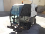 Balayeuse autoportée Nilfisk RS501 - diesel, 5000 m²/h, largeur 120 cm, réservoir 500 L_0